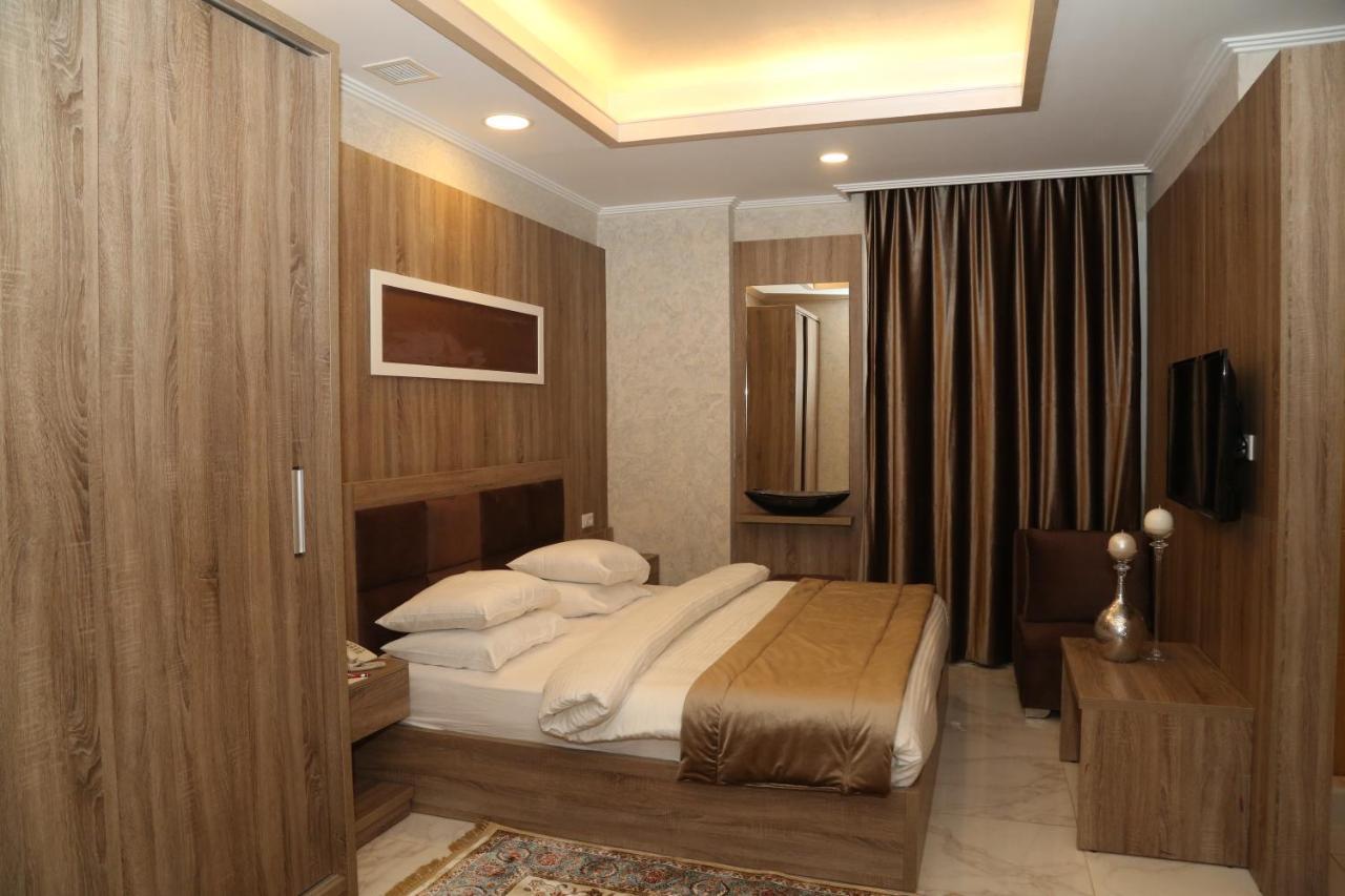 Hotel Pearl Of &