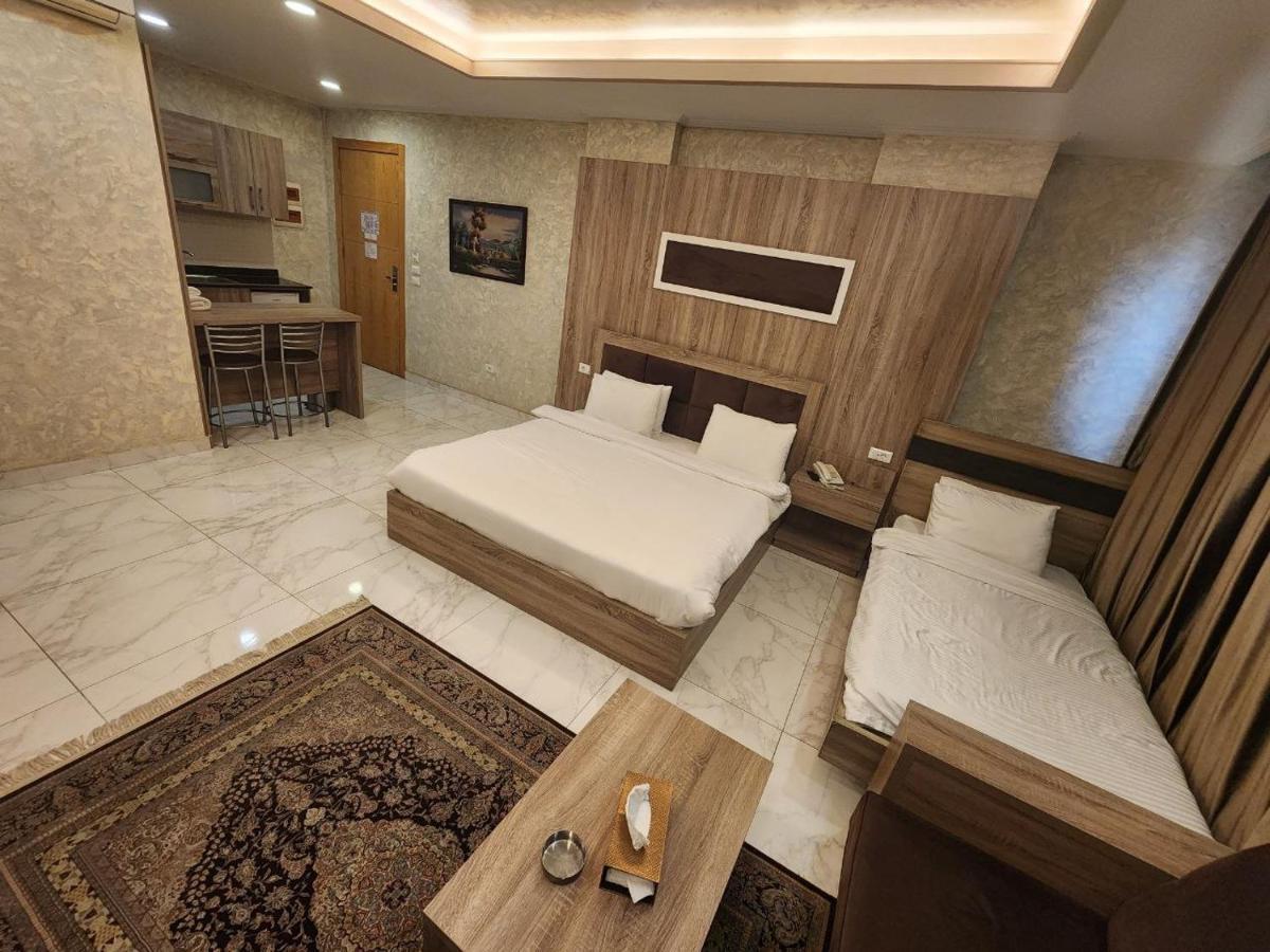 Hotel Pearl Of &