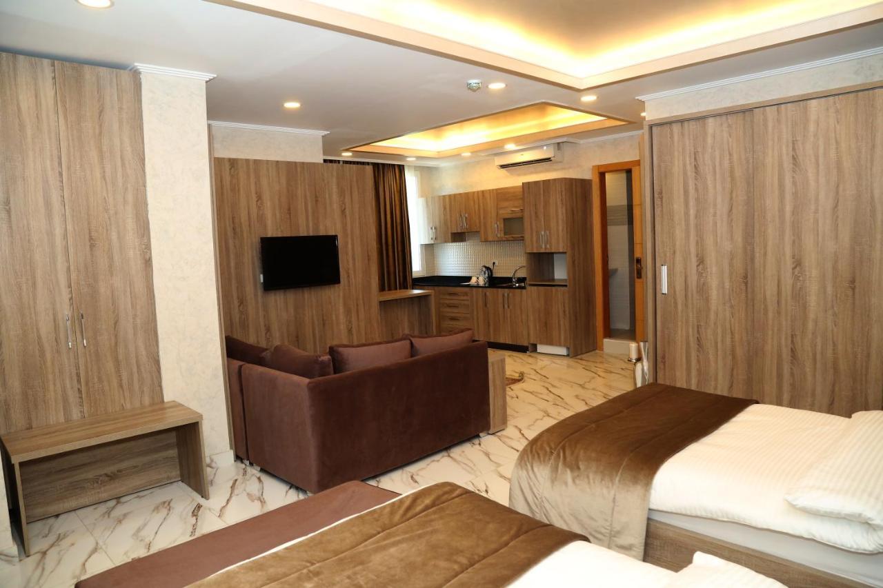 Pearl Of & 4* Beirut