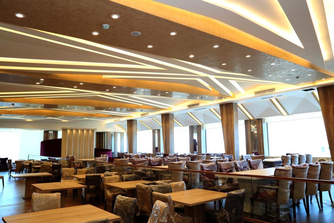 Hotel Pearl Of &